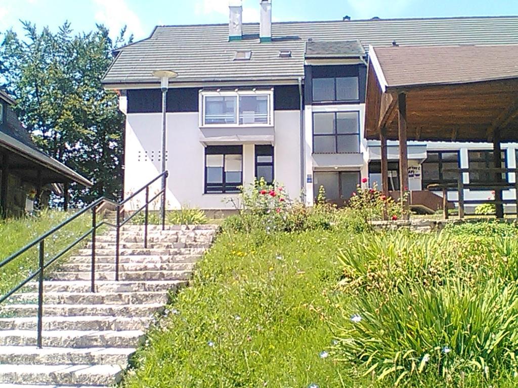 Art Apartman Plitvicka Jezera Exterior photo